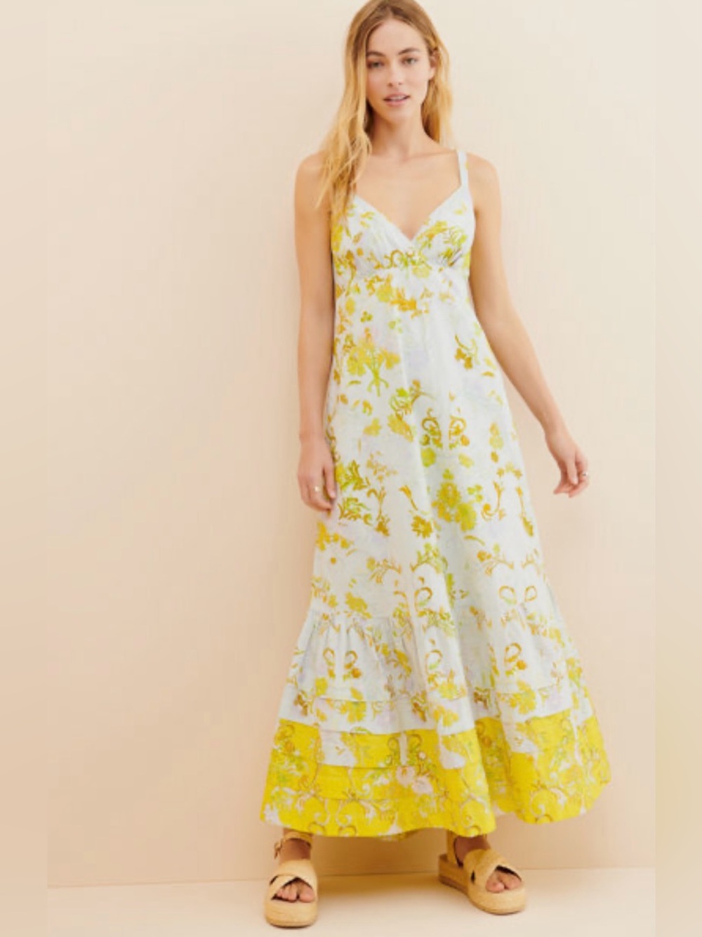 🌟 Anthropologie White and Yellow Floral Tiered Maxi Dress 🌟